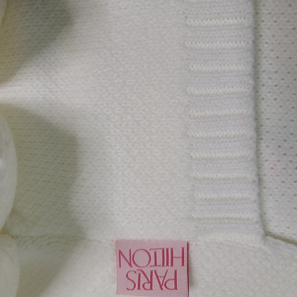 Paris Hilton 3D HEART VALENTINES DAY DOG Knit Sweater - Picture 6 of 11